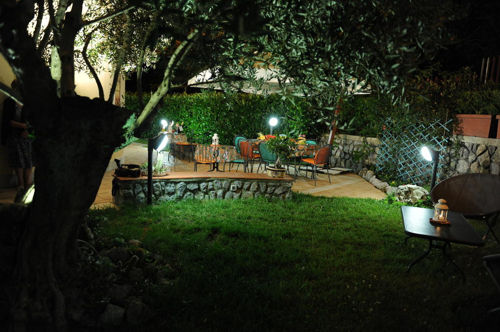 A 2 Passi Dagli Dei Bed & Breakfast Agerola Ngoại thất bức ảnh